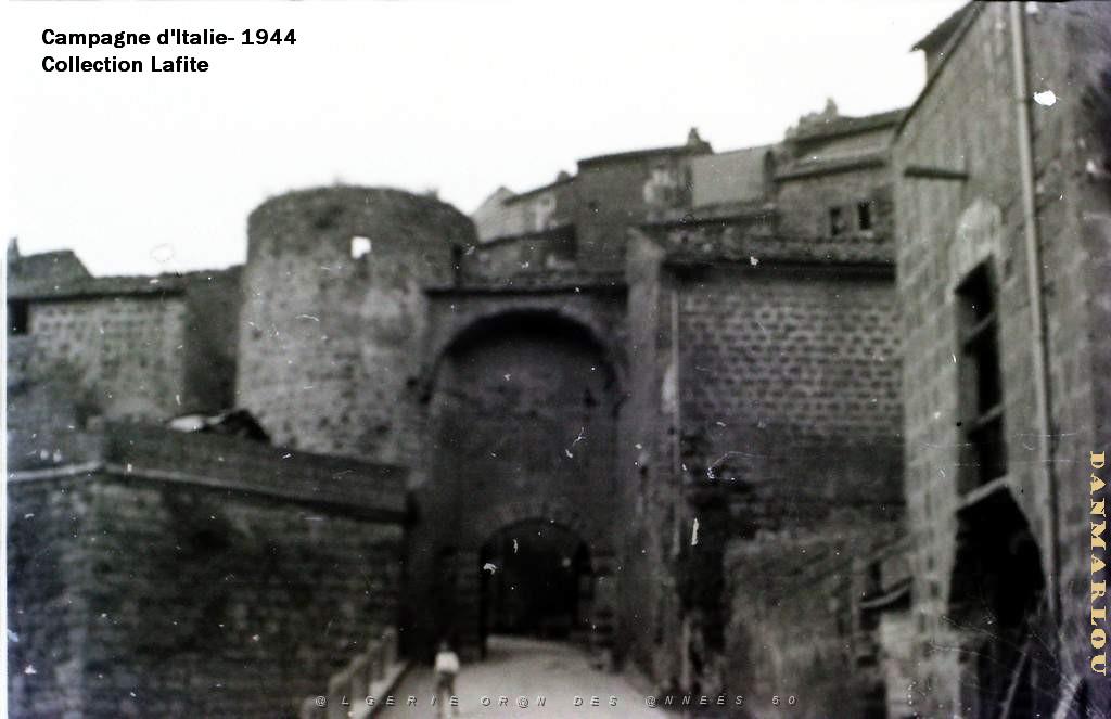 CAMPAGNE D ITALIE 1944 SAN GIMINIANO  (9).JPG